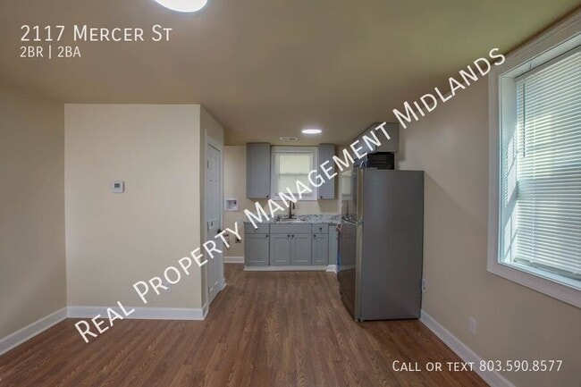Building Photo - 2117 Mercer St