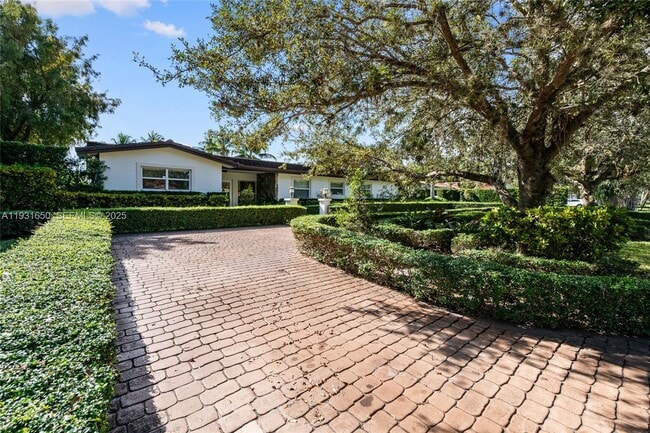 Building Photo - 7360 SW 115th St