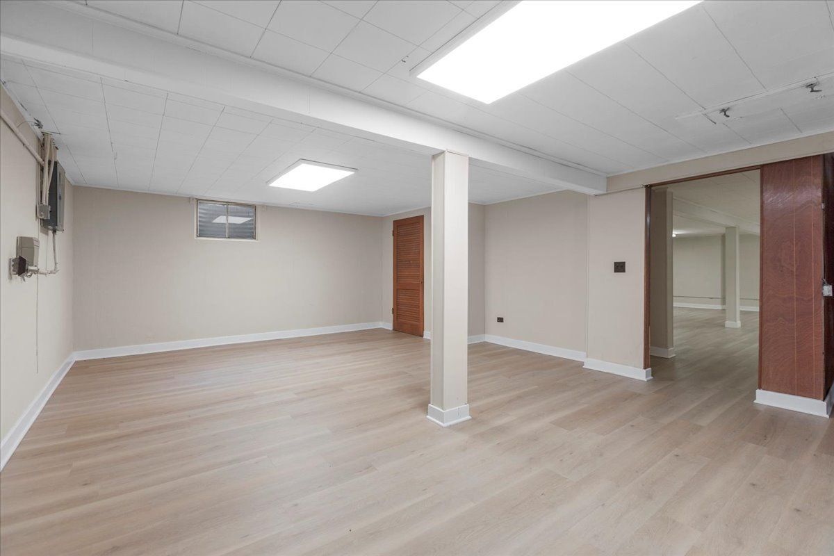 Building Photo - 5408 Harvard Terrace