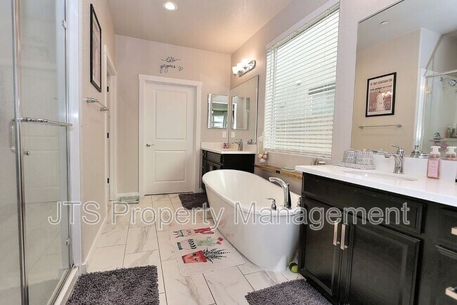 Building Photo - 12158 Byrony Ct