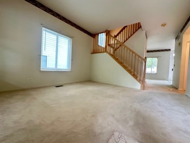 Building Photo - 2577 Warm Springs Ln