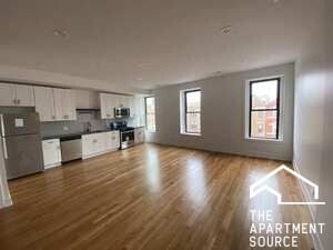 Primary Photo - 1804 S Ashland Ave