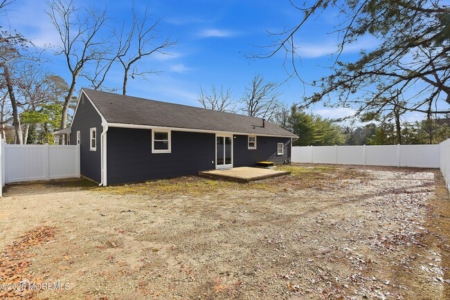 Building Photo - 501 Adolphus St