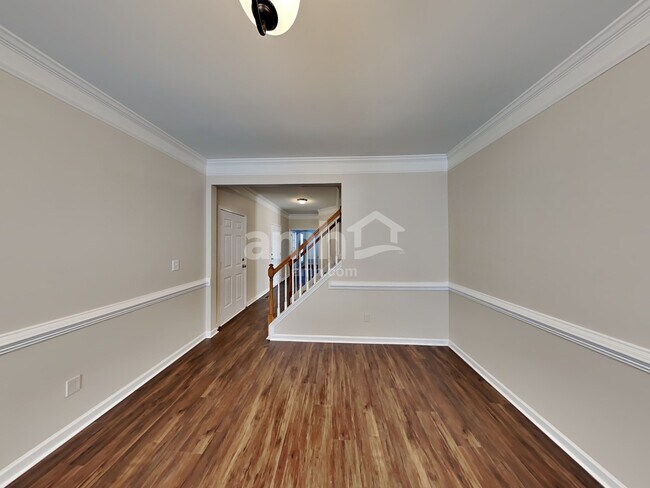 Building Photo - 105 Riverfront Pky