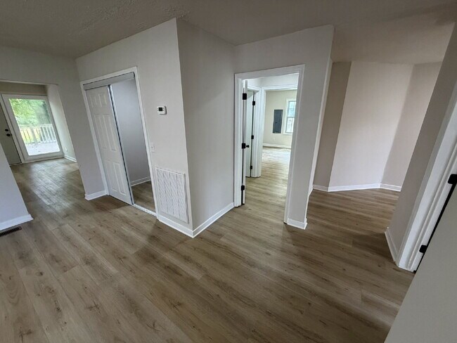 Building Photo - Newly Remodeled 2BR/2BA East Nashville Home with Covered Front Porch, Huge Deck, Spacious Backyar...
