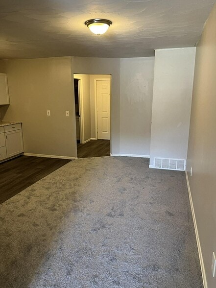 Building Photo - 1022 WV-34