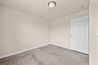Building Photo - 5304 Fairington Club Dr
