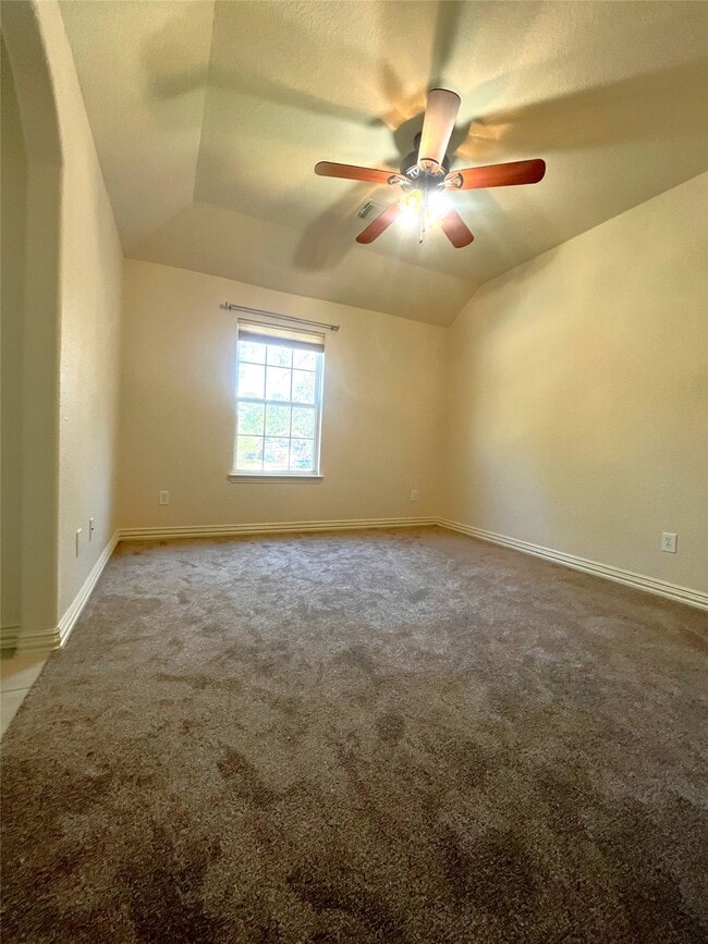 Building Photo - 66 Fulshear Ct