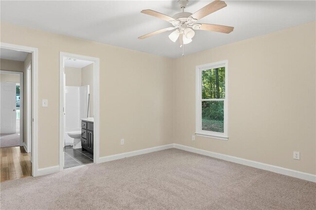 Building Photo - 2753 Allyn Way NW