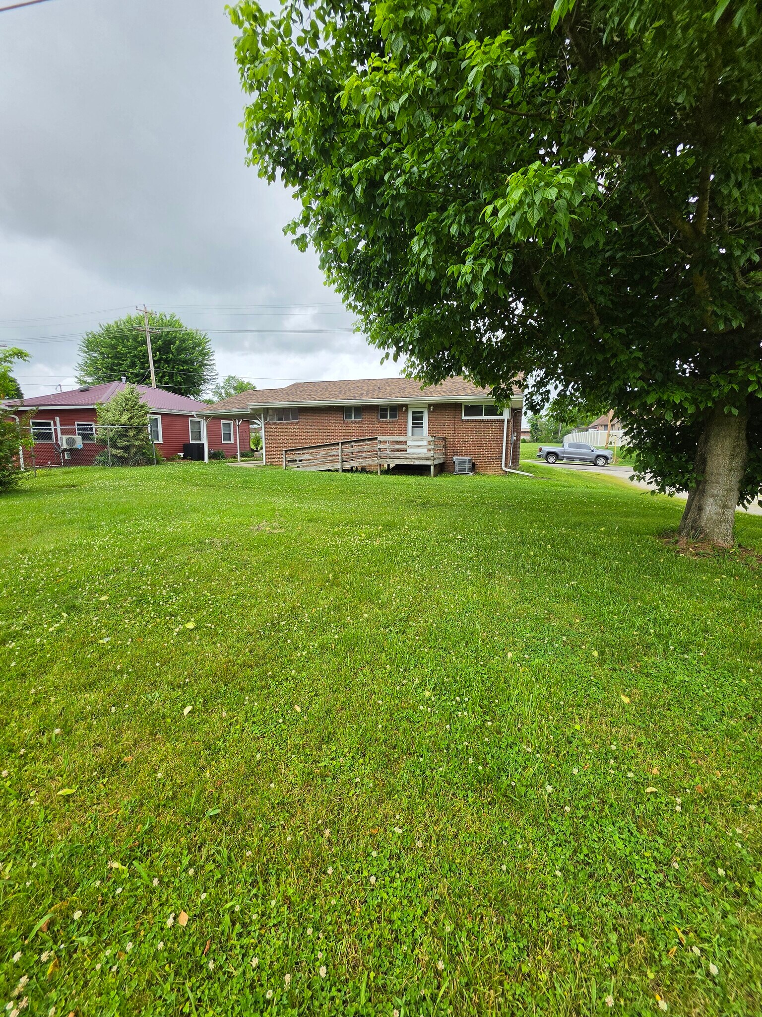 Building Photo - 514 Solida Rd
