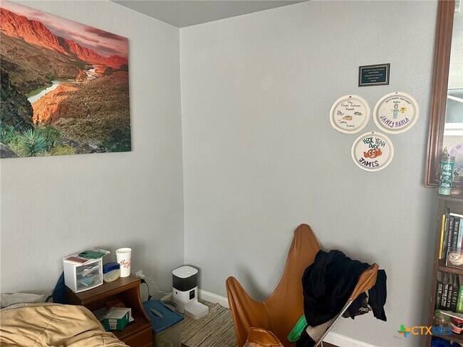 Building Photo - 864 Sagewood Trail