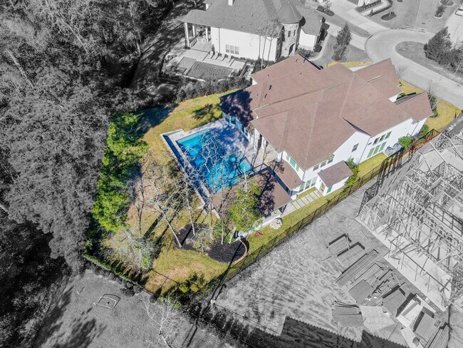 Building Photo - 7 Yellowstar Ct