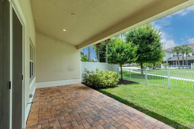 Building Photo - 63 Dogwood Ct
