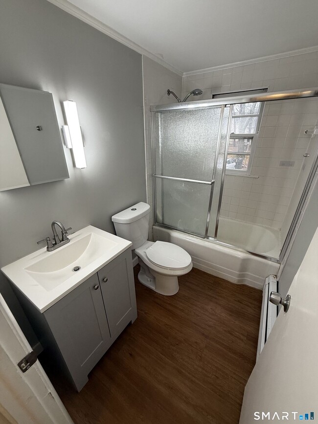 Building Photo - 37 Caya Ave