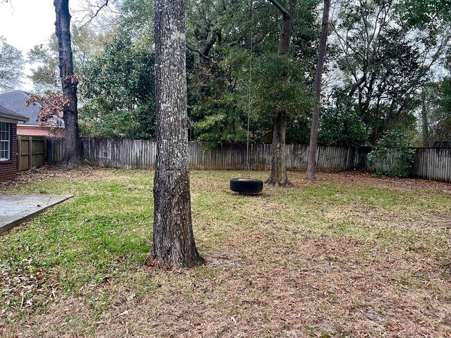 Building Photo - 4316 Bayou Ridge Dr