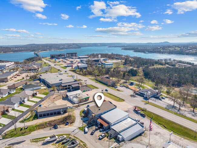 Building Photo - 12056 MO-13