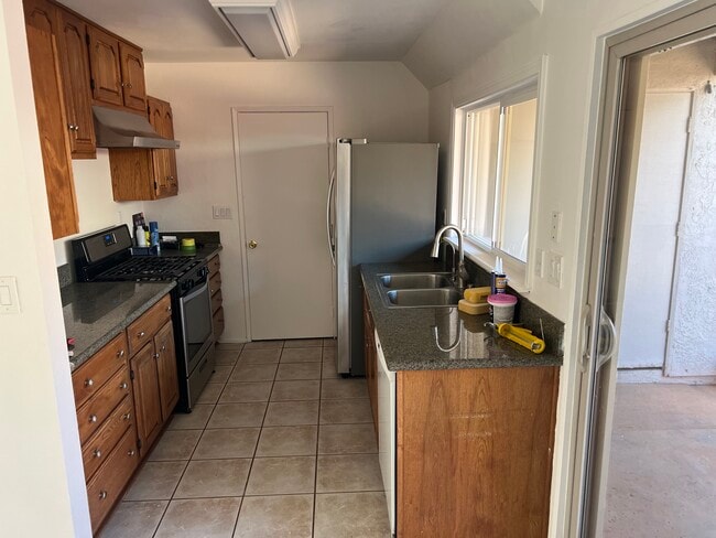 Building Photo - 1245 Prairie Dog Cir