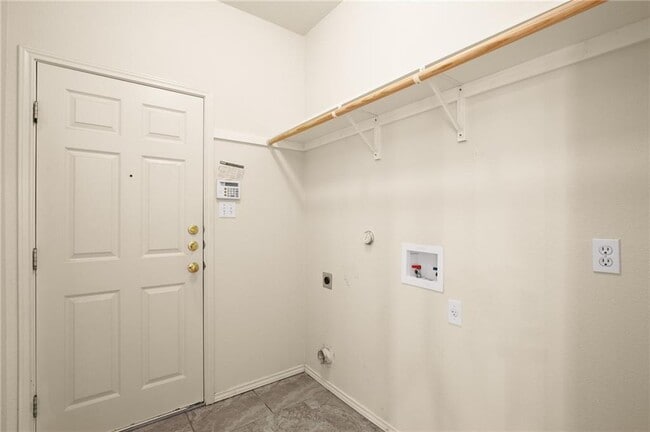 Building Photo - 309 Lone Star Blvd
