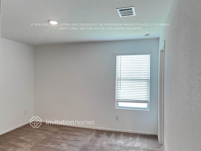 Building Photo - 144 Parish Ln