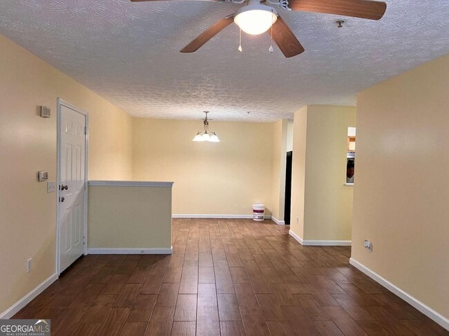 Primary Photo - 14103 Fairington Ridge Cir