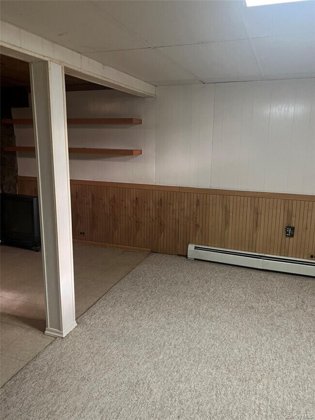 Building Photo - 1803 Albermarle Ave