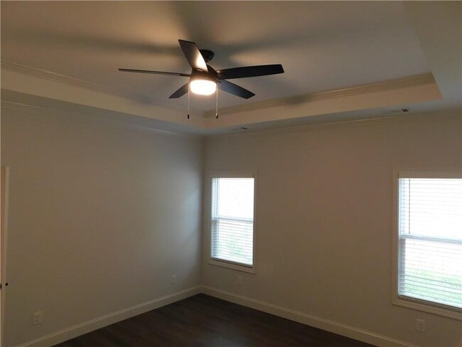 Building Photo - 310 Harmony Dr