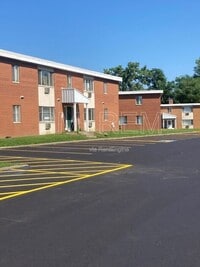 Building Photo - 5281 E 126th St