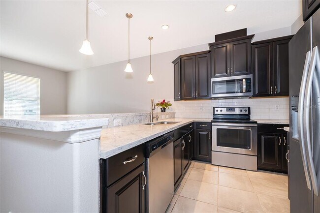Building Photo - 2584 Amati Dr