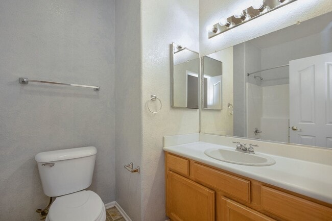 Building Photo - 34122 Courtney Terrace