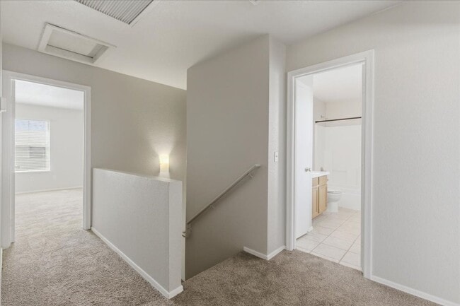 Building Photo - 3 Bedroom Home in Cooper Commons Near S Cooper Rd and E Hunt Highway!