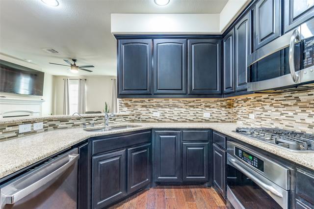 Building Photo - 4236 Riverview Dr