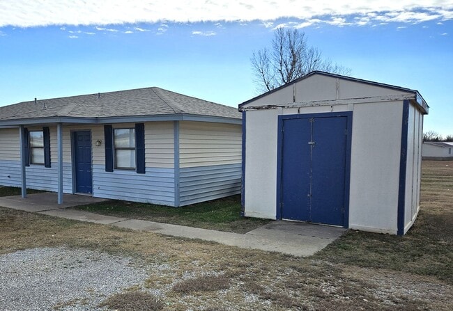 Primary Photo - 1801 Sandrock Rd