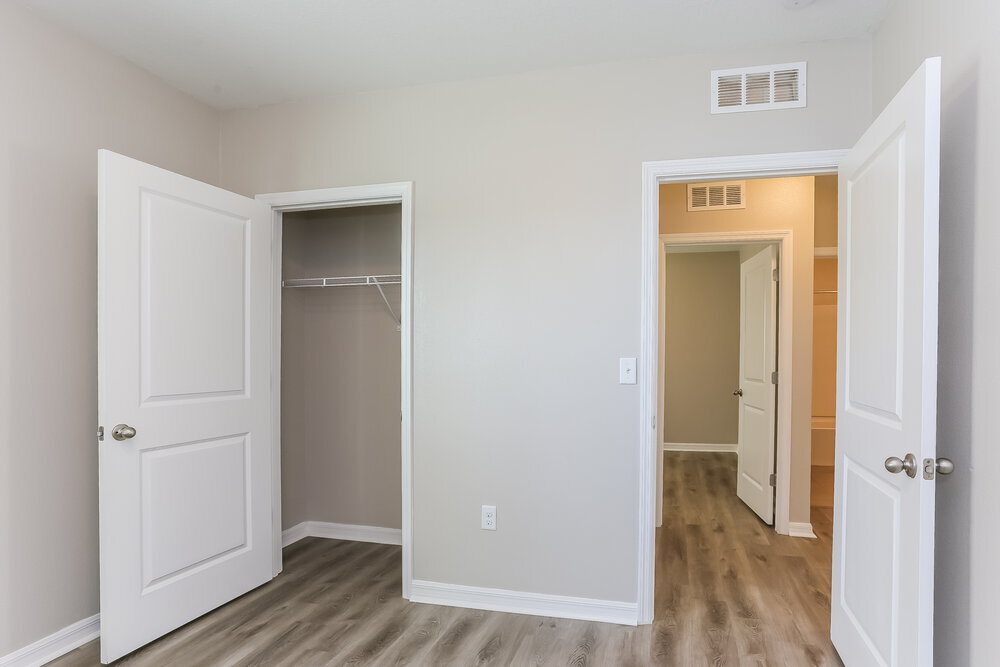 Building Photo - 10125 Geese Trail Cir