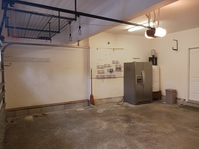 Building Photo - 103 Bobwhite Cir