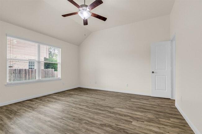 Building Photo - 3807 Springcrest Ln