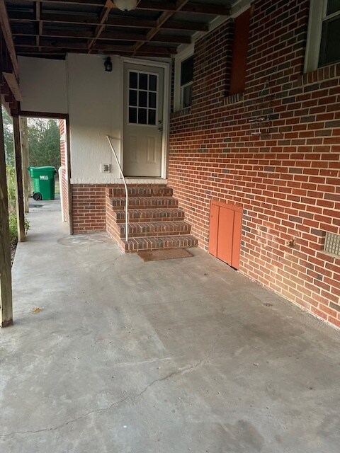 Building Photo - 1478 Brooks Rd