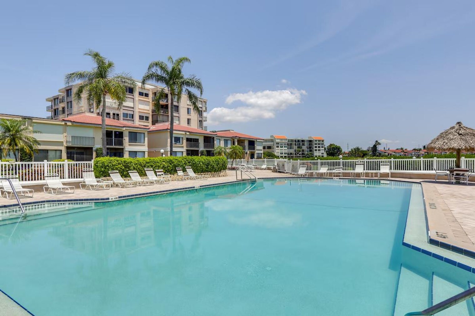 Building Photo - 6218 Palma Del Mar Blvd S