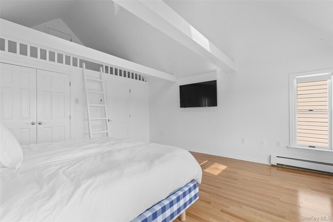 Building Photo - 595 Piermont Ave