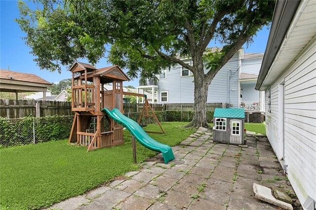 Building Photo - 5605 Canal Blvd