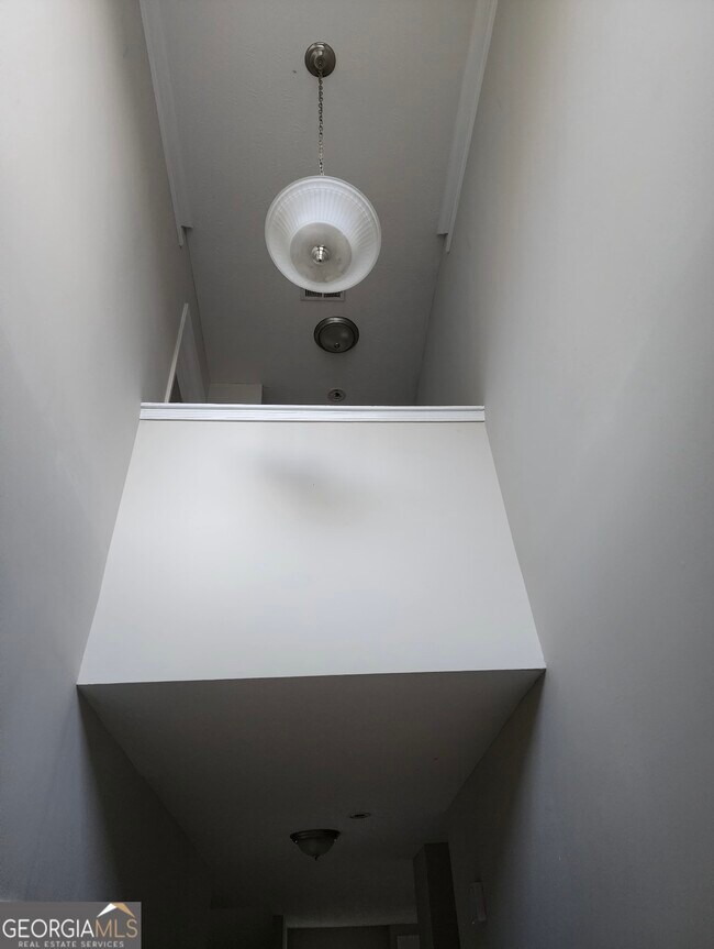 Building Photo - 138 Shady View Pl