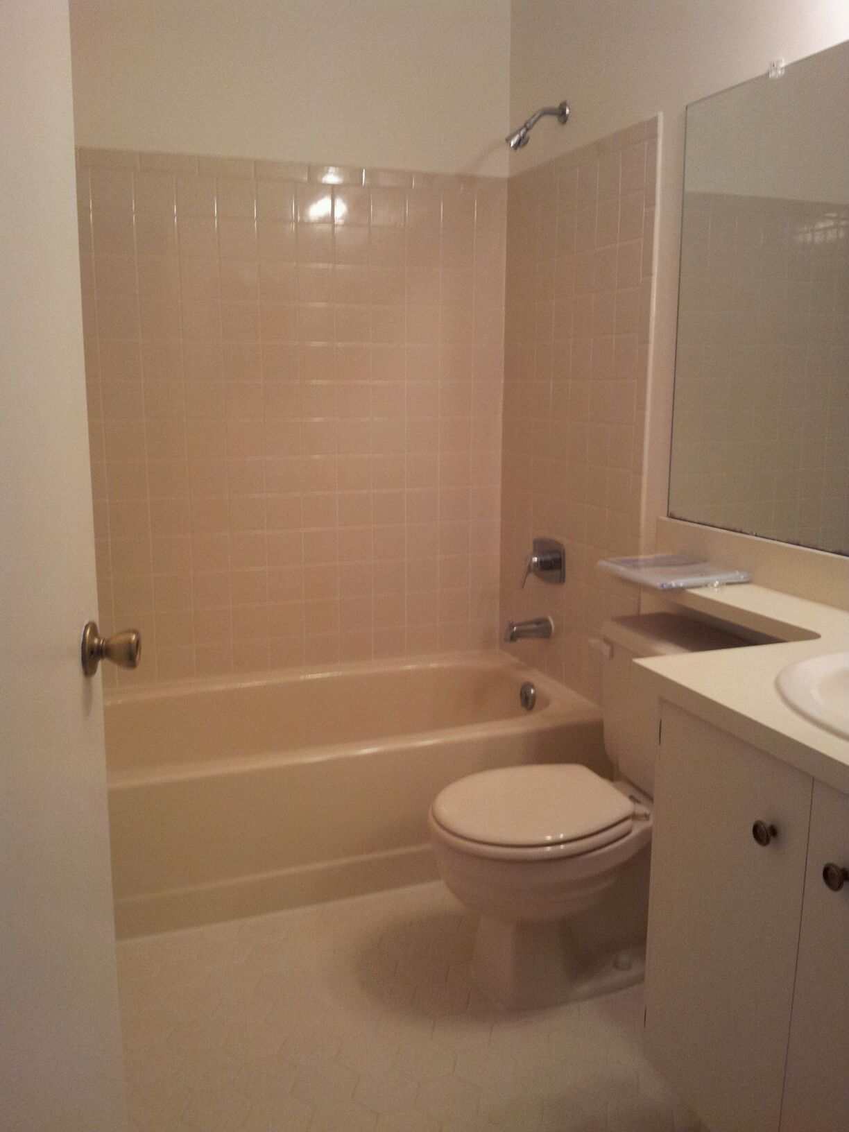 Building Photo - 12 Quince Ct