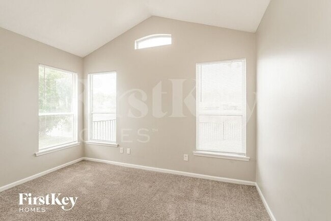 Building Photo - 1528 Walnut Creek Dr