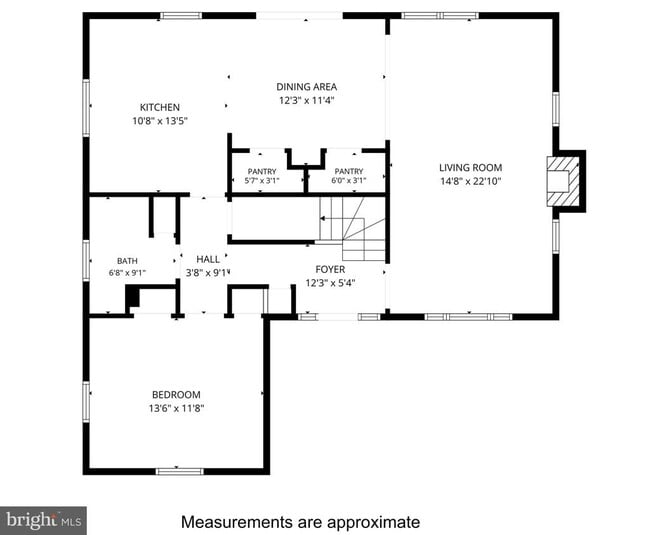 Building Photo - 18 Lakeside Dr