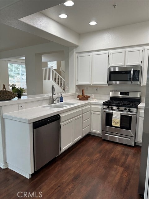 Building Photo - 408 Middlebury Ct