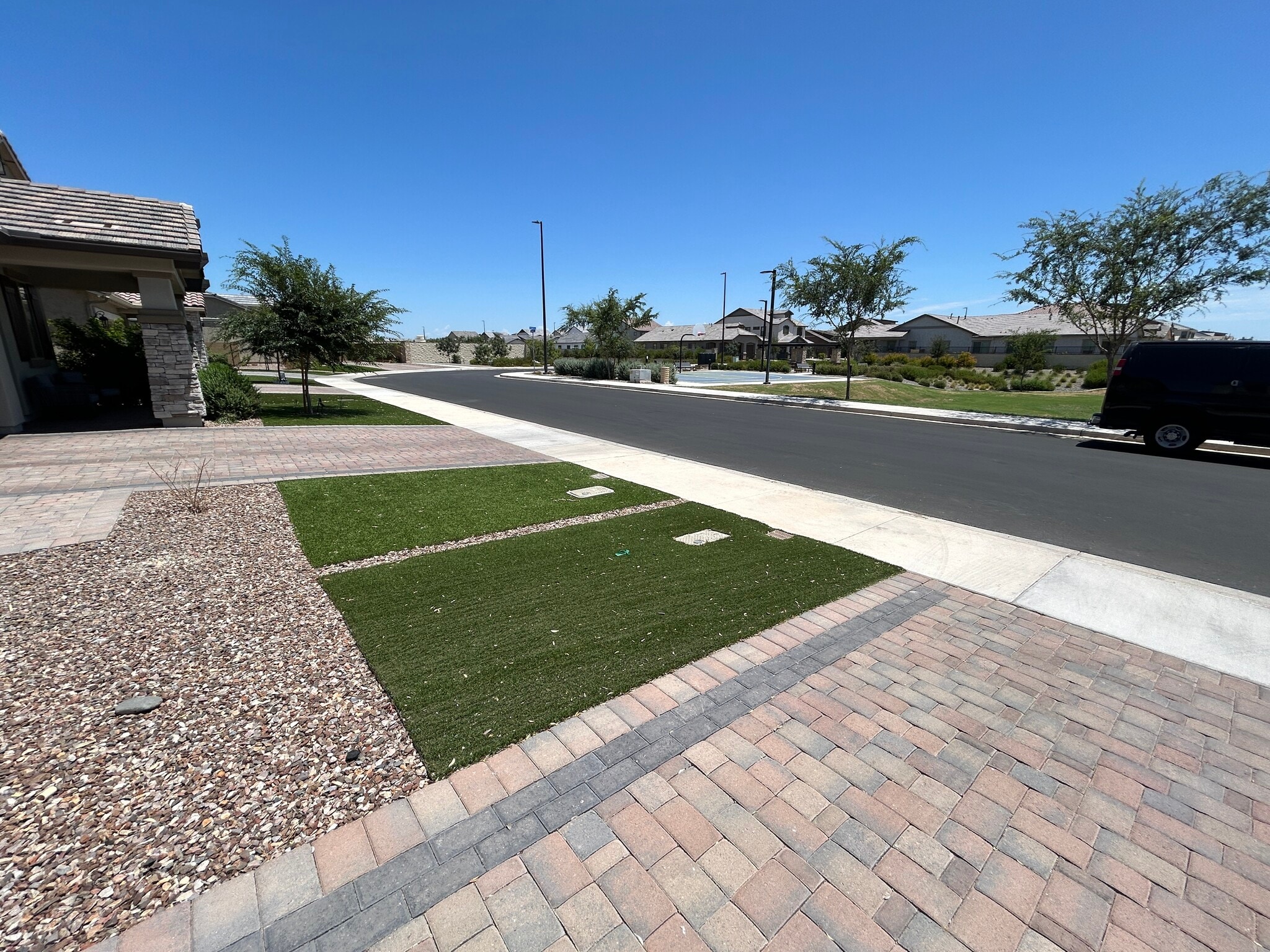 Building Photo - 4146 S Columbus Dr
