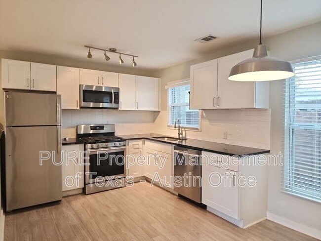 Building Photo - 5308 Overbrook Dr