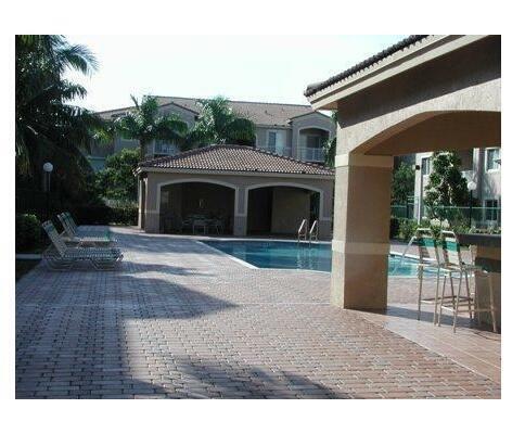 Building Photo - 7085 Nova Dr