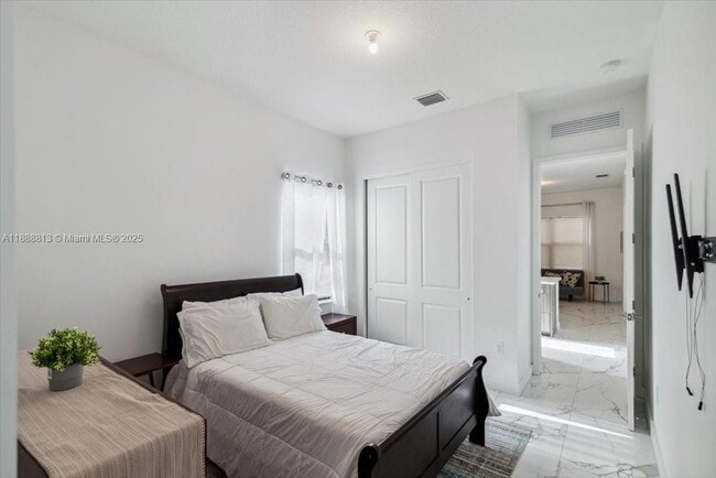 Building Photo - 17333 SW 46th St