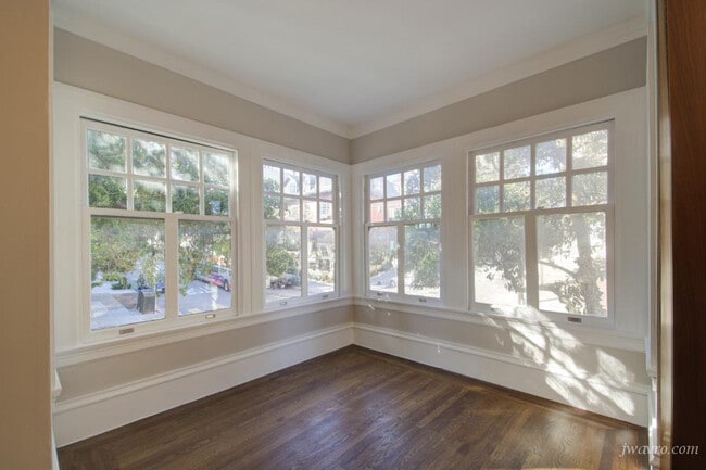 Building Photo - 2989 Jackson St