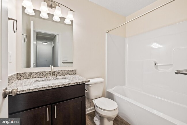 Building Photo - 210 Cadbury Dr